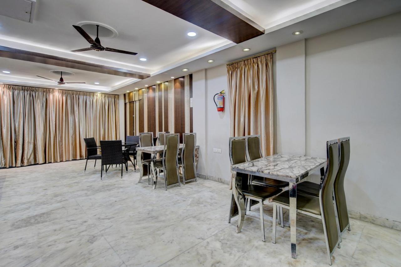 首都o 6836苏豪sa酒店 加尔各答 外观 照片